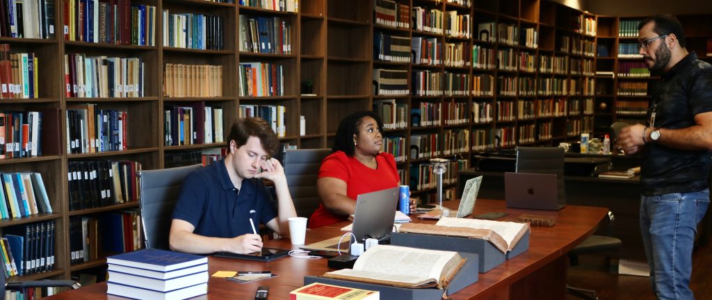 Meet the 2025-26 CSNTM Interns!